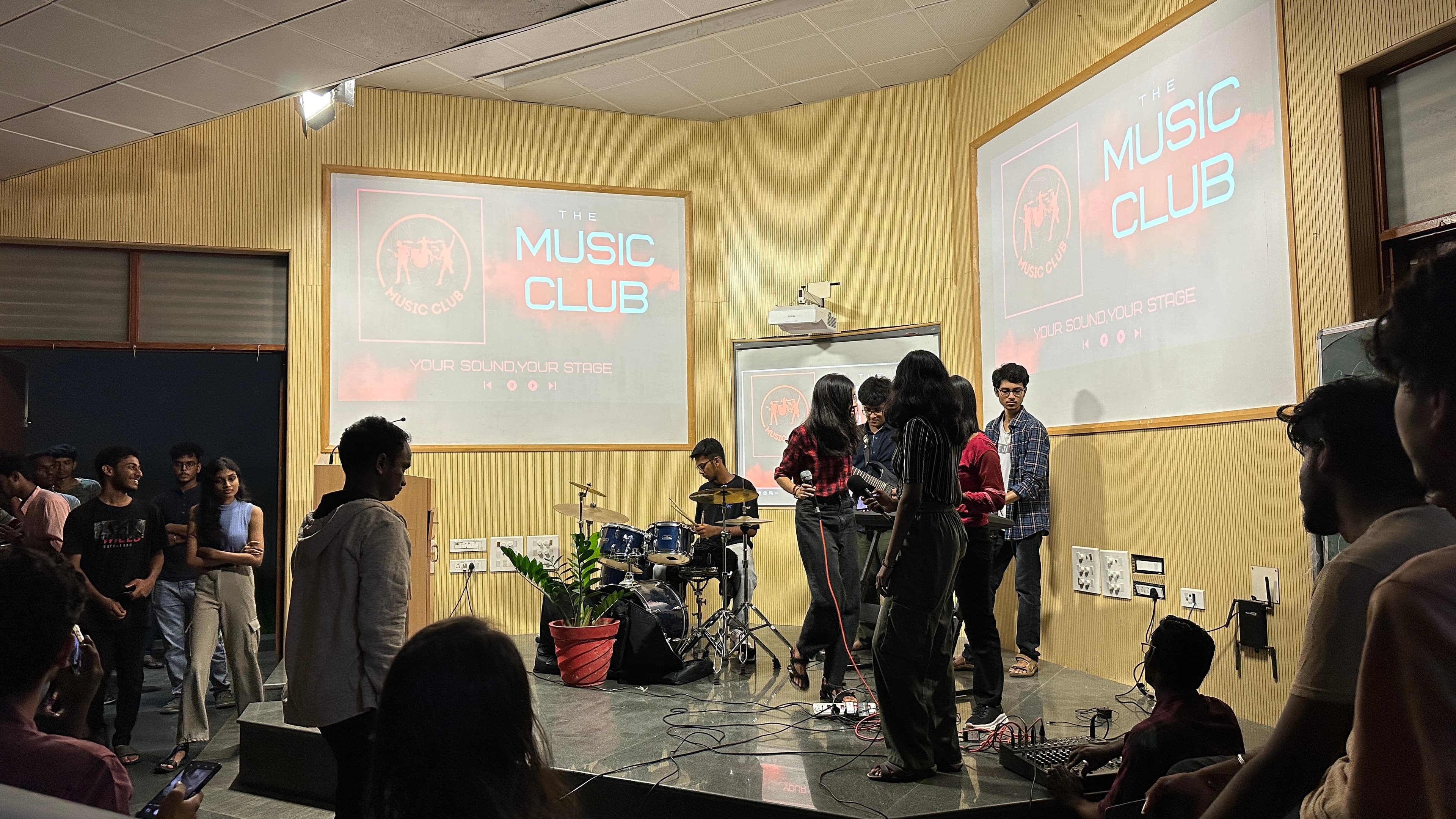 Stage Set-Up